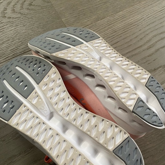 On-Cloud Cloud foam - Picture 4 of 4